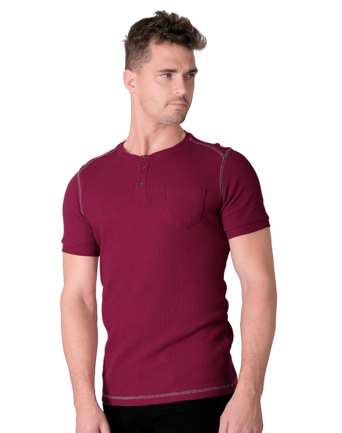 Color Vino Outfits De Hombre Con Camisa Playera Hombre Moda