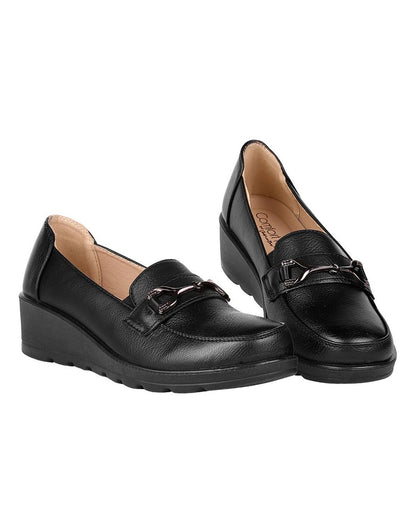 Zapato Mujer Mocasin Vestir Cuña Negro Furor 19404120