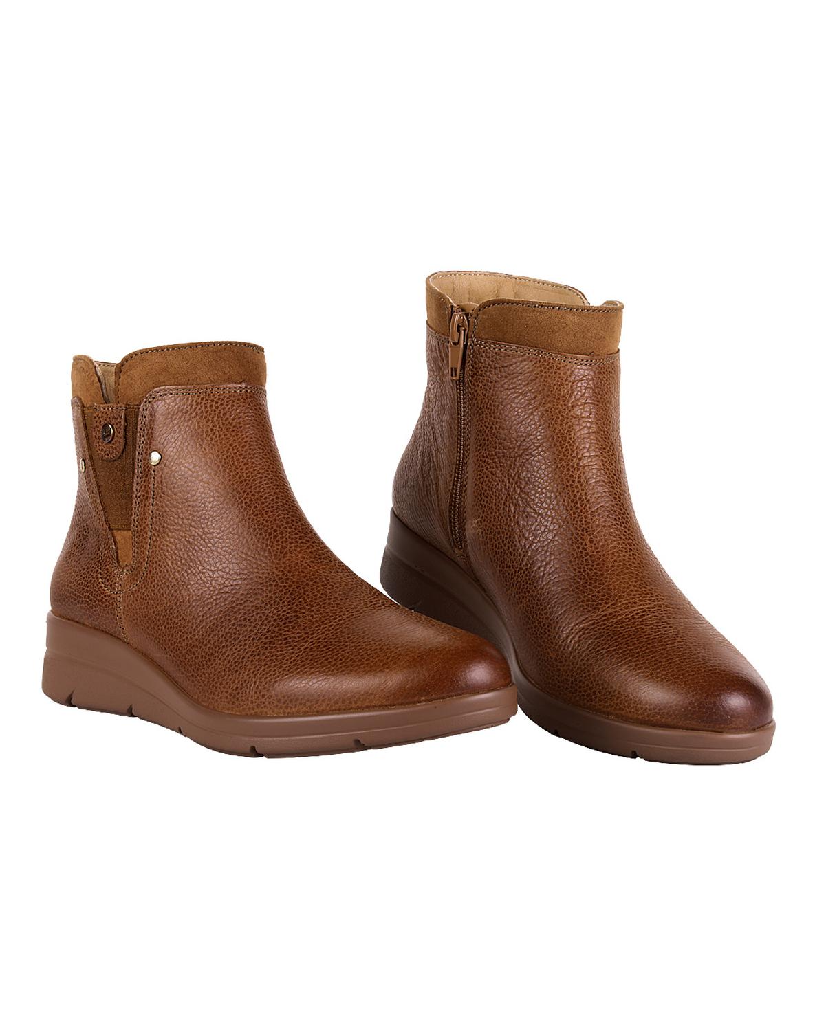 Calzados Romero. Colección TUPIE Botín Piel Casual Cordones Cuña 4Cm