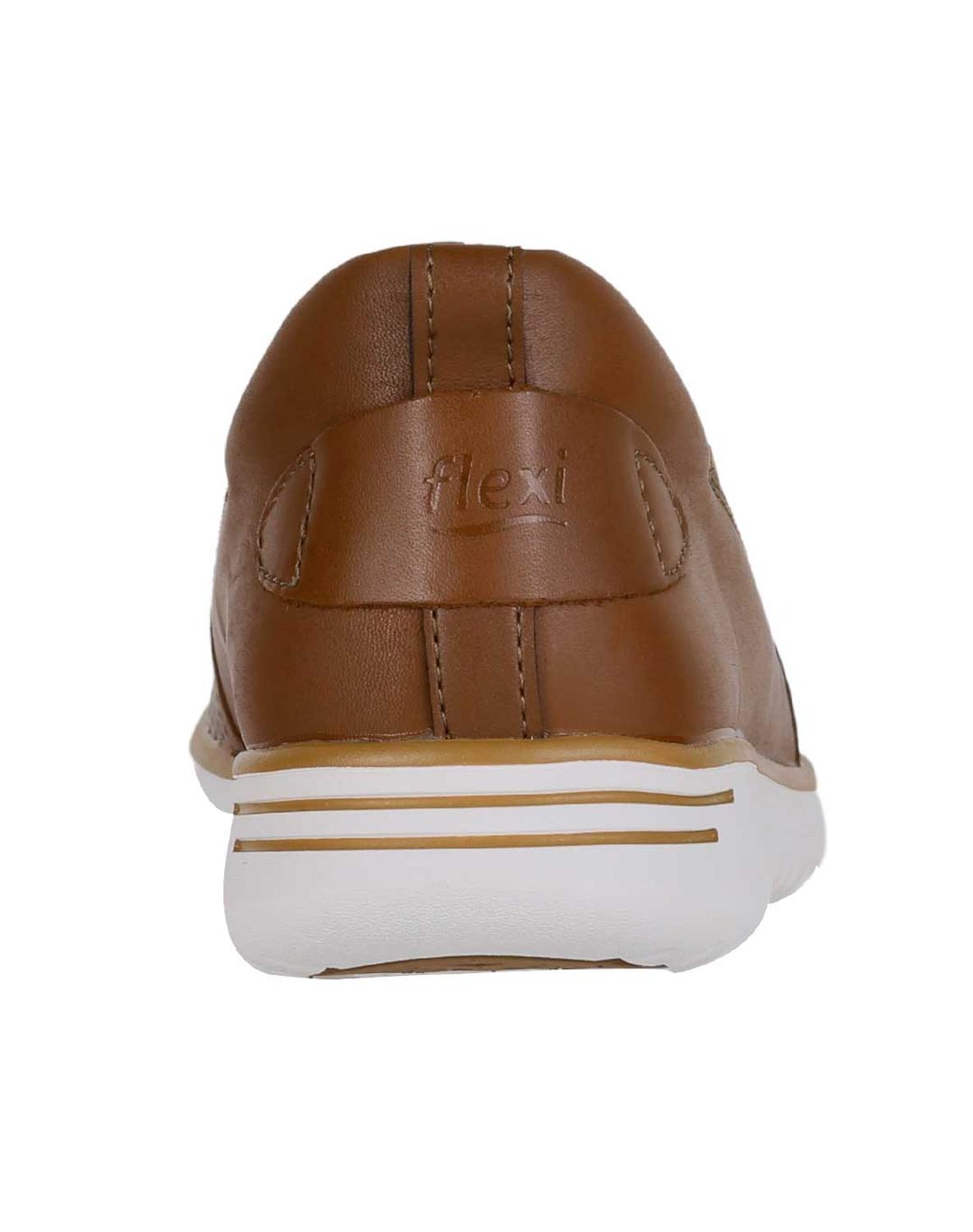 Zapato Mujer Mocasin Casual Piso Café Piel Flexi 02503829