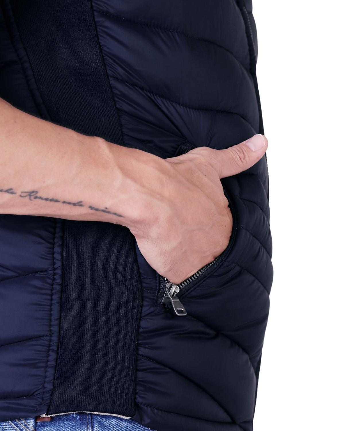 jpg_1500x1500_64860738